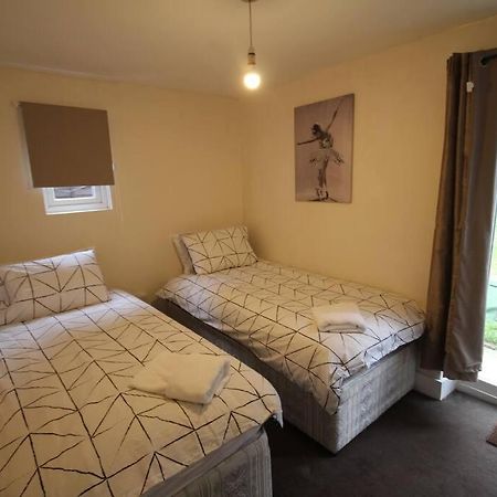 Willesden Lodge Londra Dış mekan fotoğraf